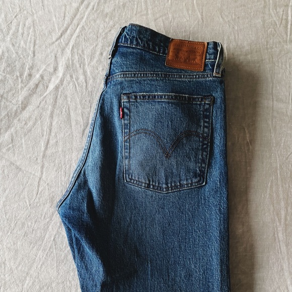 Levi’s Wedgie Button Fly Jean - Picture 3 of 8